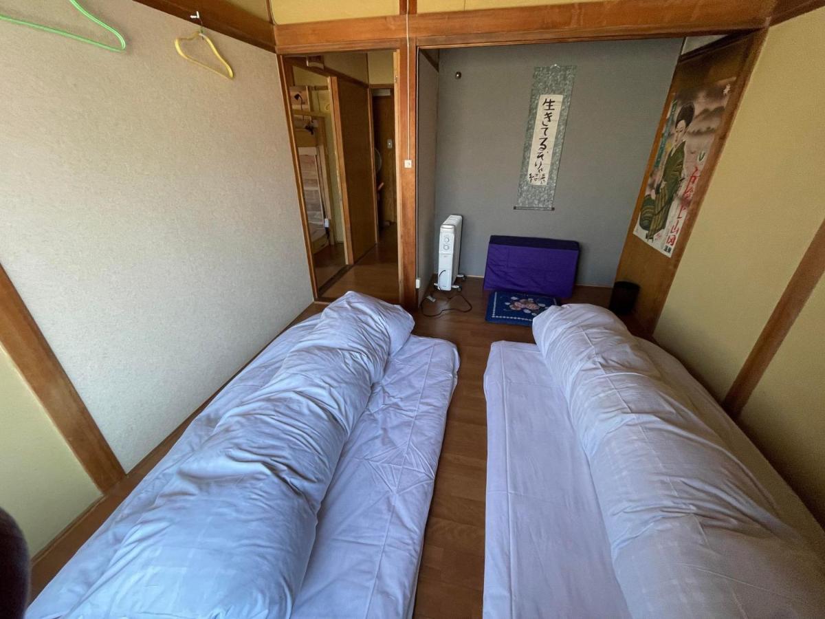 Apartment おせっかいゲストハウス 昭和の寅や *